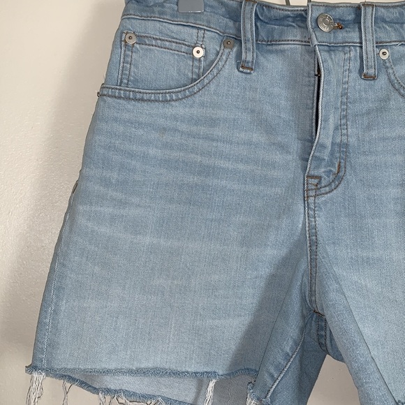 Madewell High Waisted Shorts - Picture 4 of 9